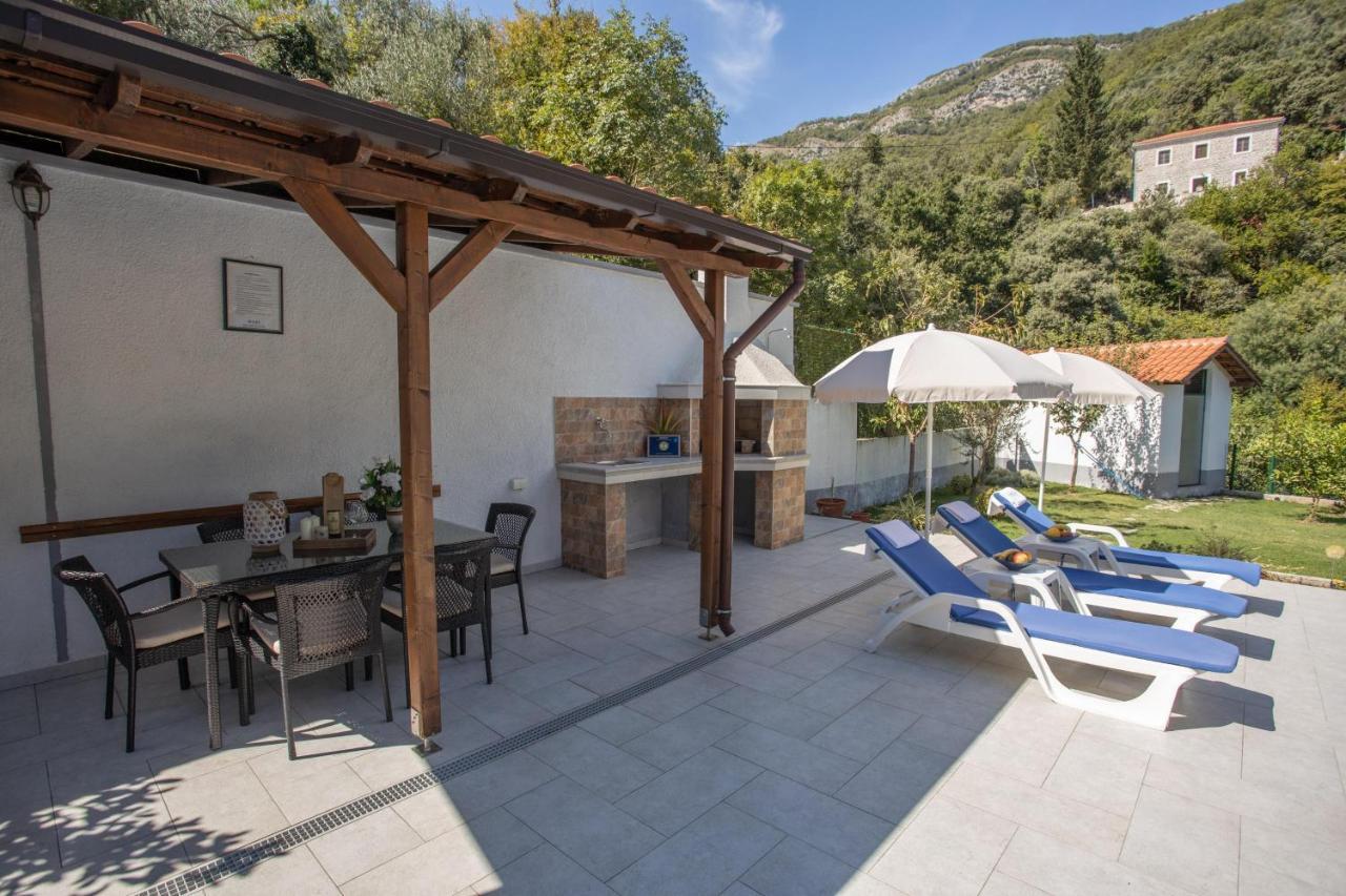 Apartments Gvozdenovic Herceg Novi Exterior foto