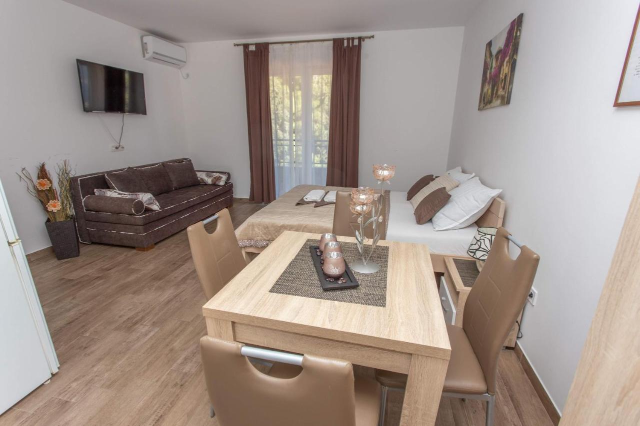 Apartments Gvozdenovic Herceg Novi Exterior foto
