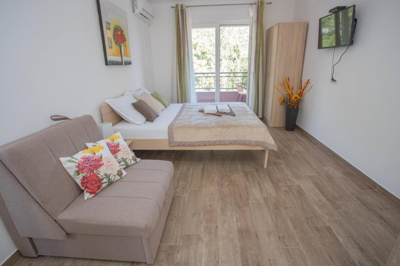 Apartments Gvozdenovic Herceg Novi Exterior foto