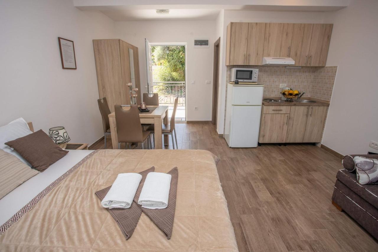Apartments Gvozdenovic Herceg Novi Exterior foto